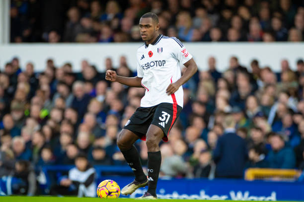 的迪亚斯身 的迪亚斯身