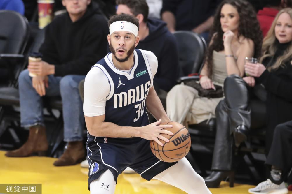 足球和排球 足球和排球