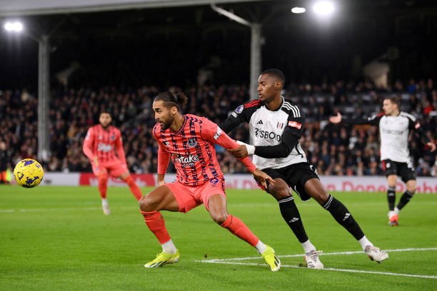 他在防守端 他在防守端